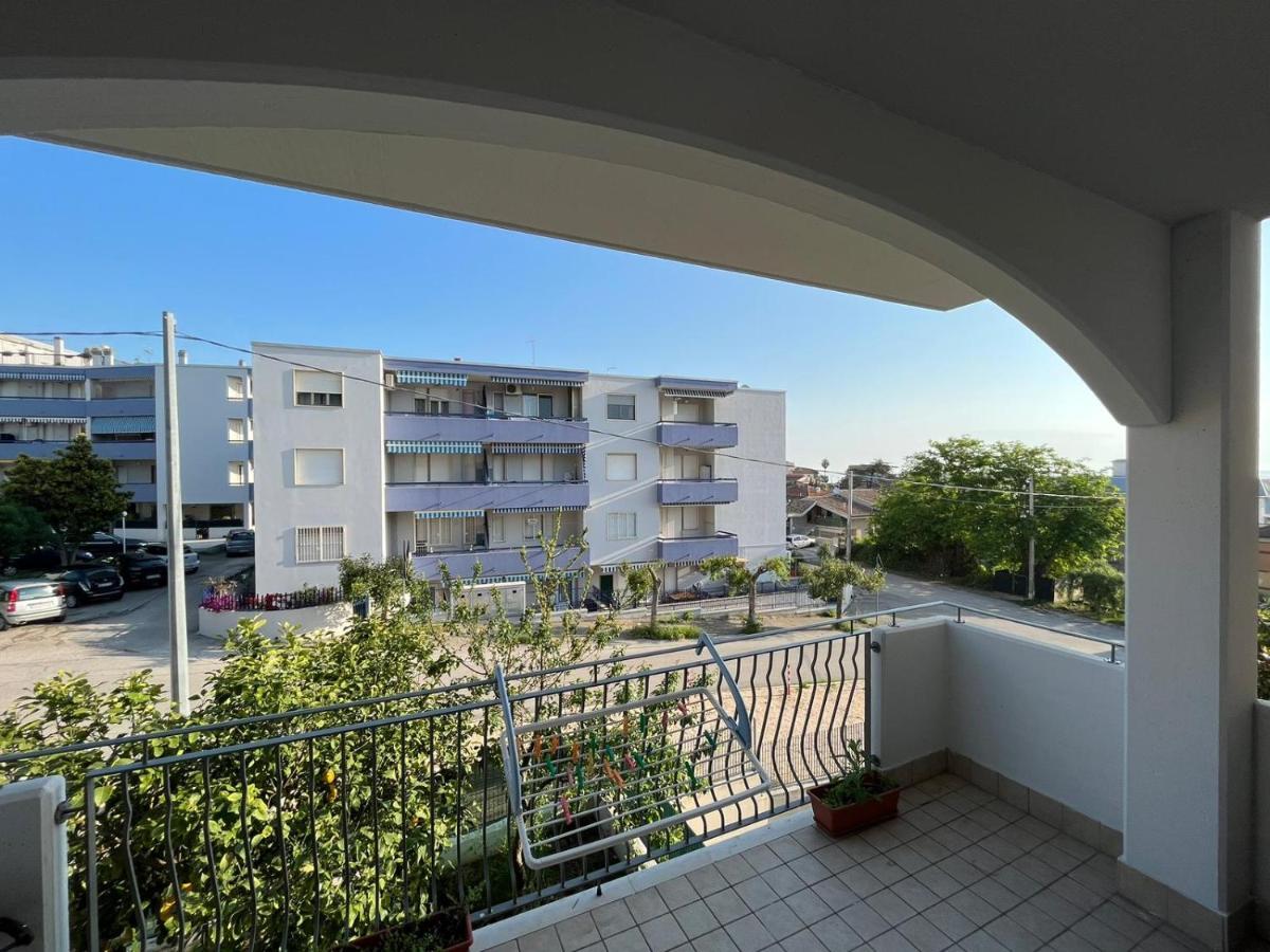 Spalato Beach Place Vasto Esterno foto